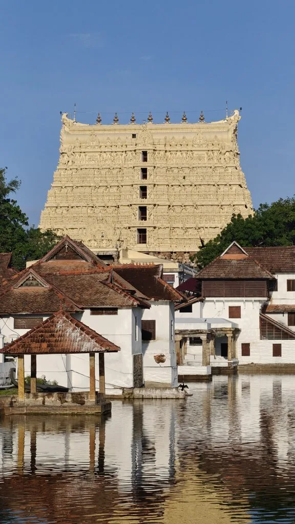 Padmanabhaswamy Temple gopuram at dawn, Trivandrum
