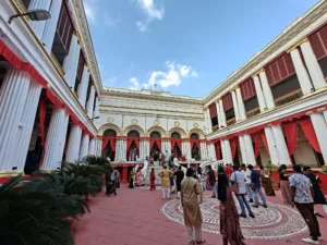 Read more about the article Bonedi Bari Durga Puja Kolkata 2026: The 13 Heritage Houses on My Handwritten List 