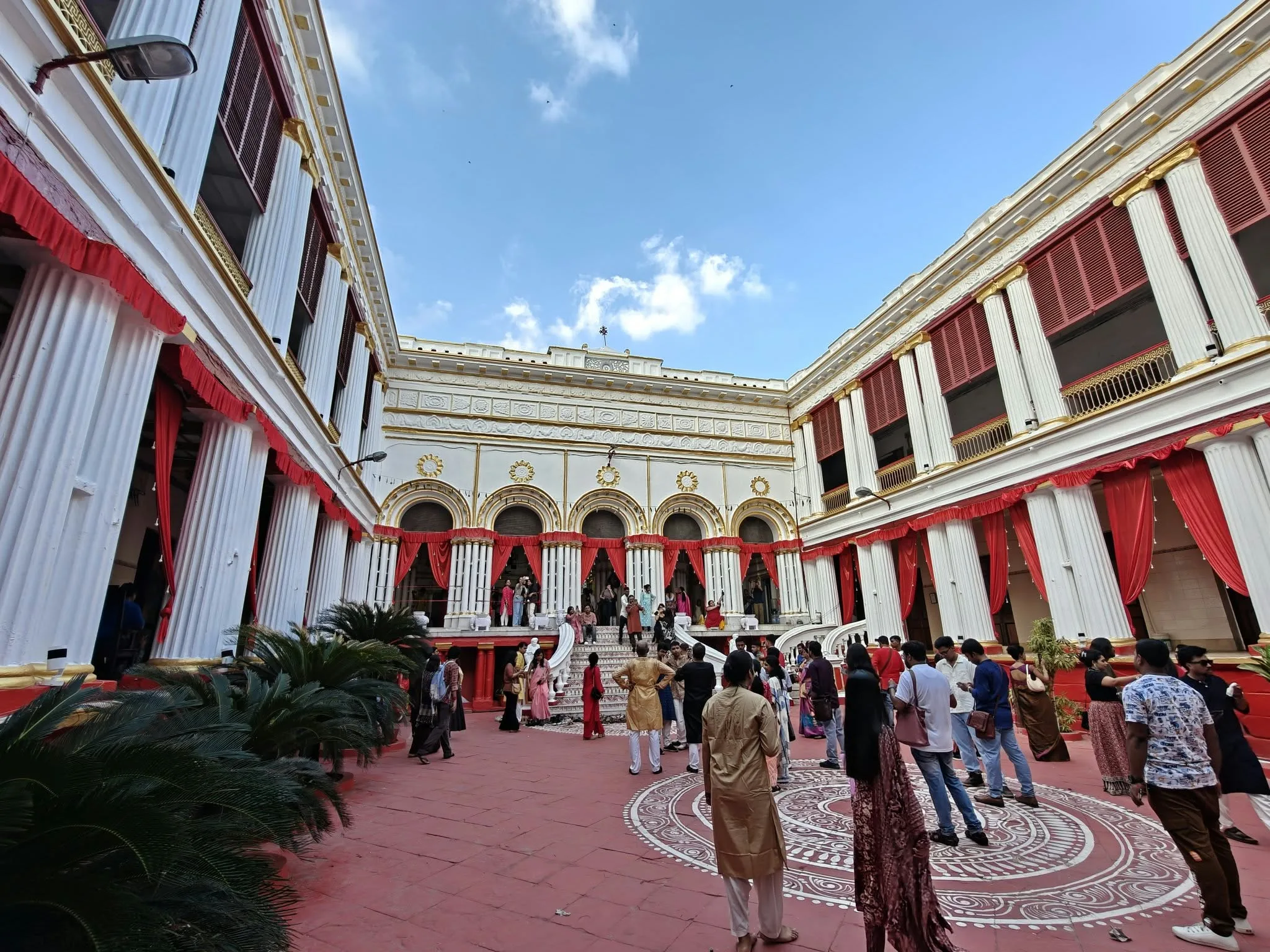 Read more about the article Bonedi Bari Durga Puja Kolkata 2026: The 13 Heritage Houses on My Handwritten List 